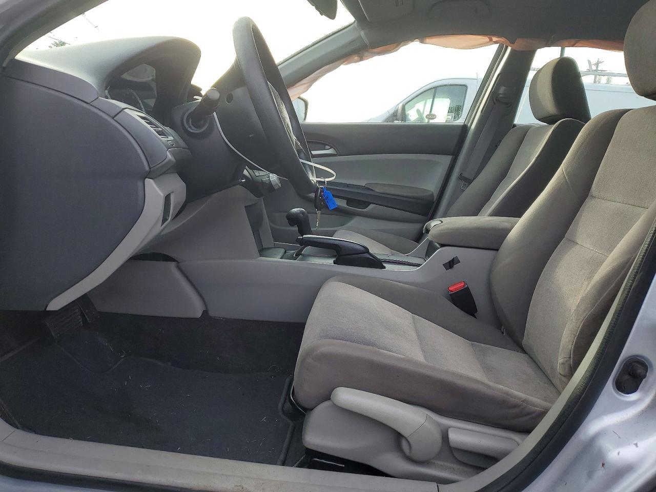 2010 Honda Accord Lx - Фото 7
