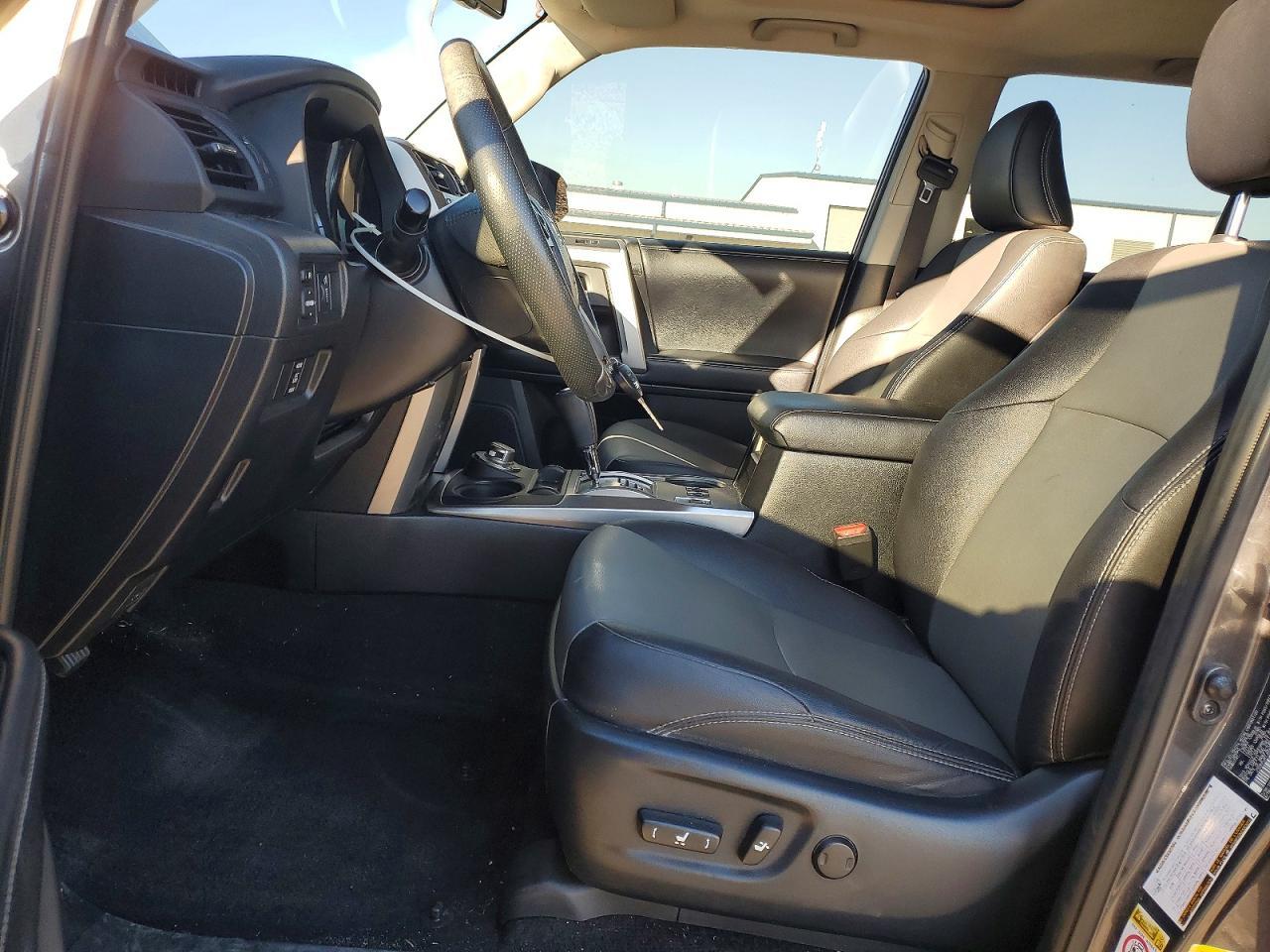2018 Toyota 4Runner Sr5/Sr5 Premium - Фото 7