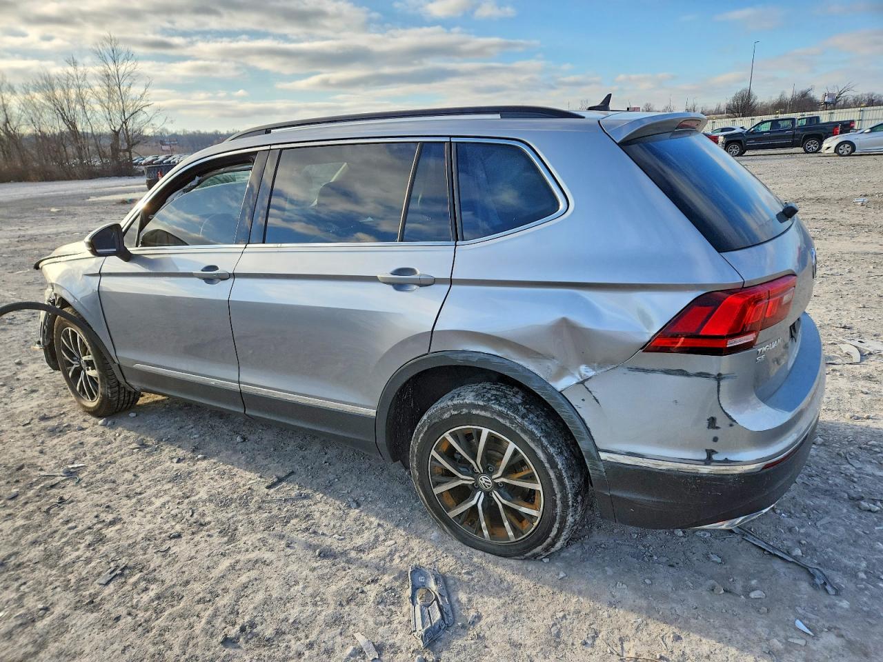 2021 Volkswagen Tiguan Se - Image 2