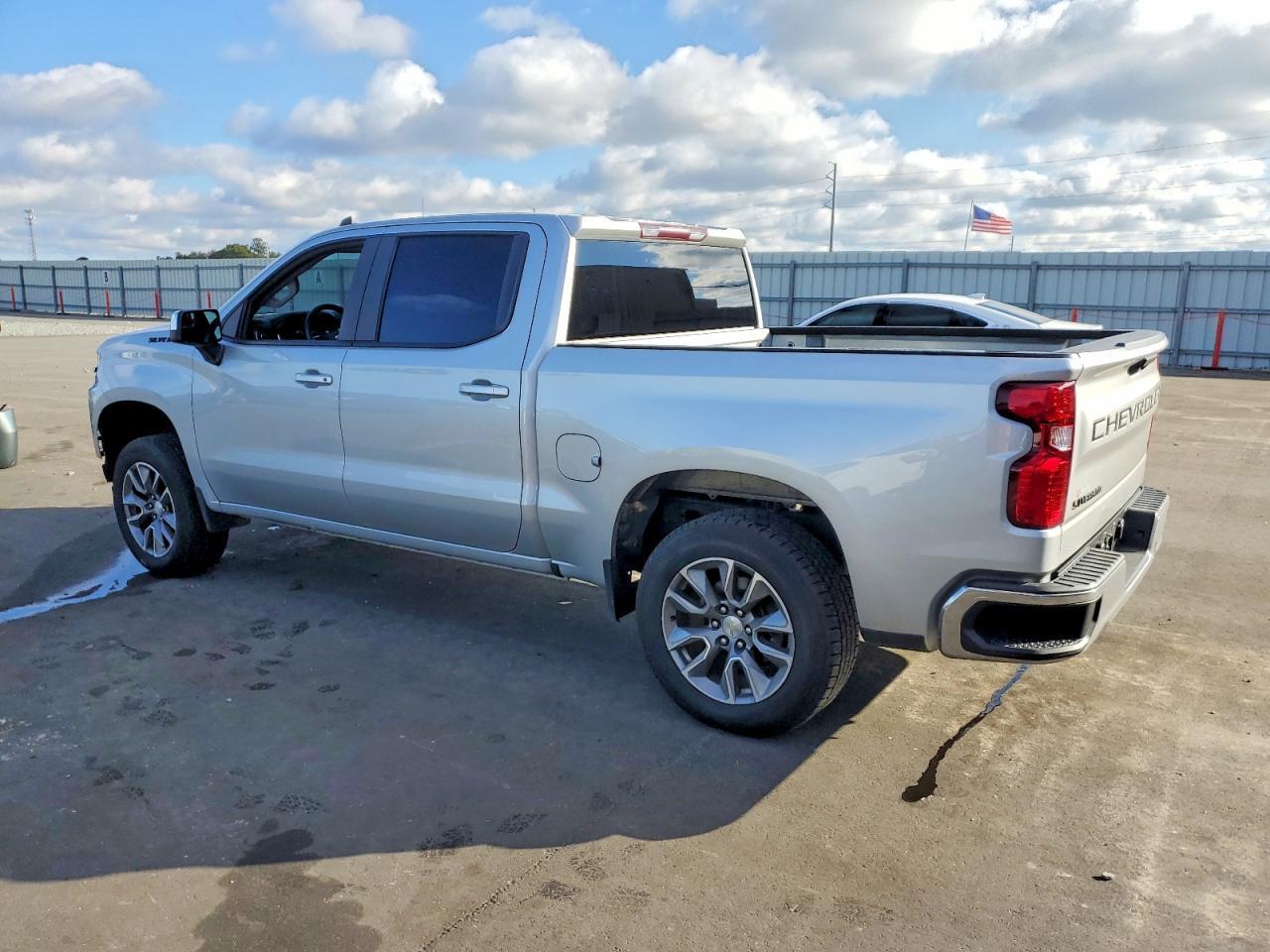 2020 Chevrolet Silverado C1500 Lt - Фото 2
