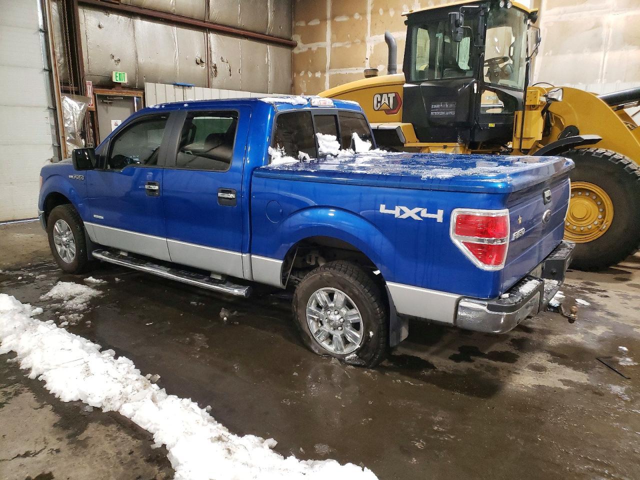 2011 Ford F150 Supercrew - Фото 2