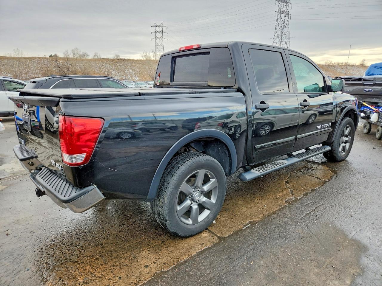 2015 Nissan Titan Sv - Image 3