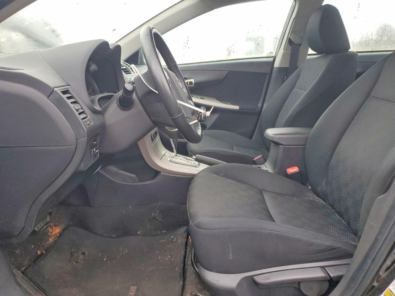 2010 Toyota Corolla Base - Фото 7