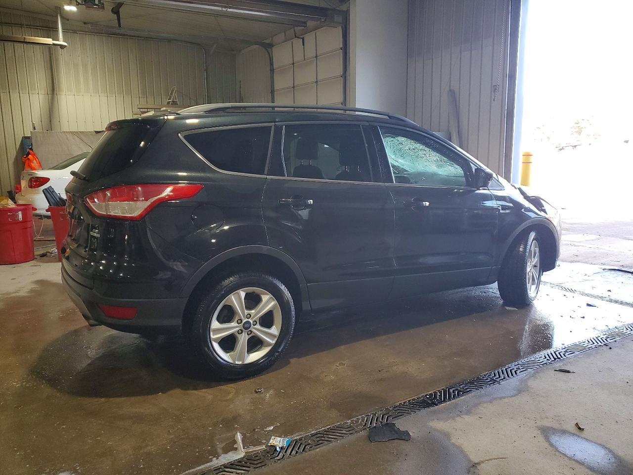 2014 Ford Escape Se - Image 3
