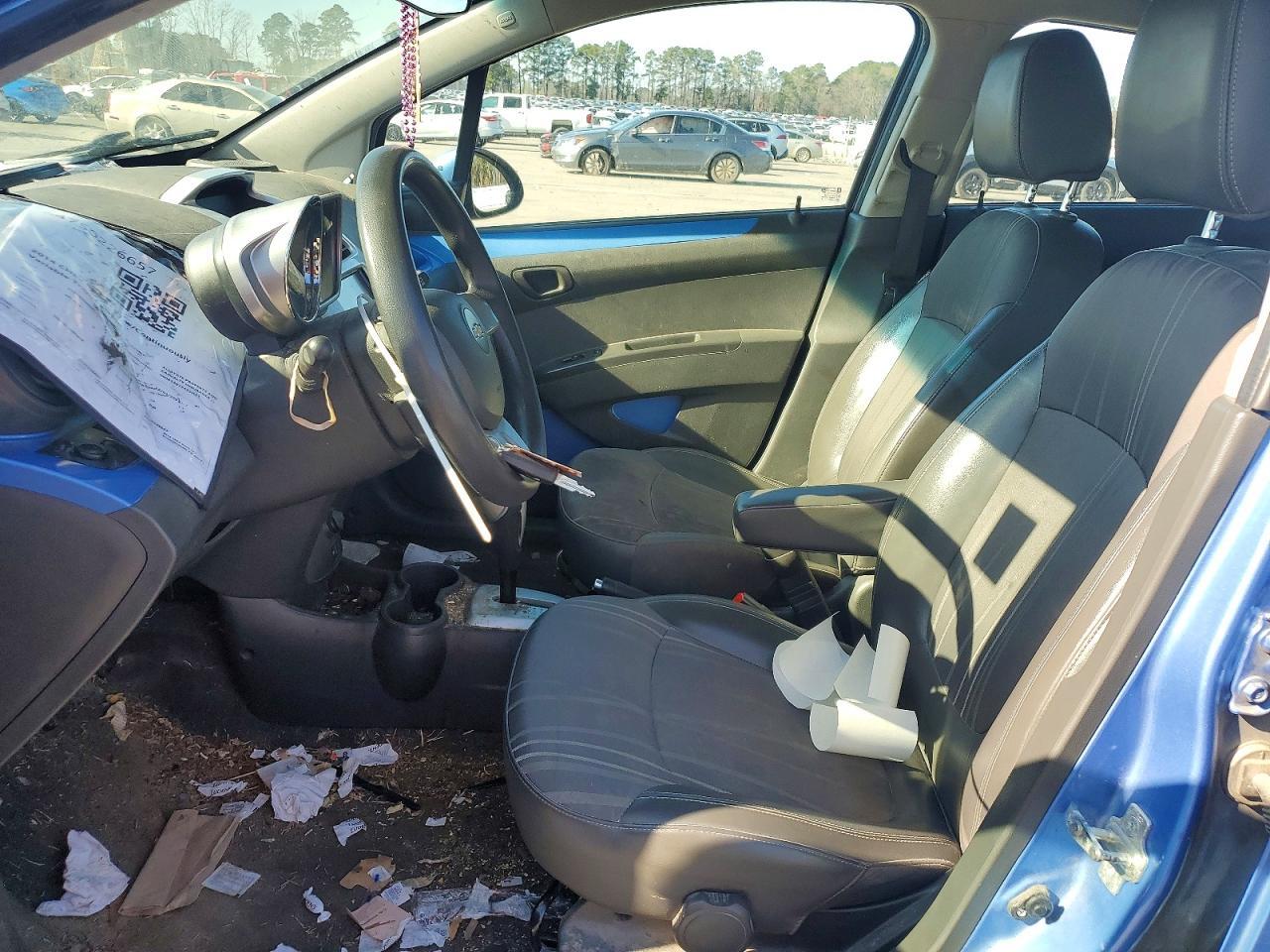2014 Chevrolet Spark 1Lt - Фото 7