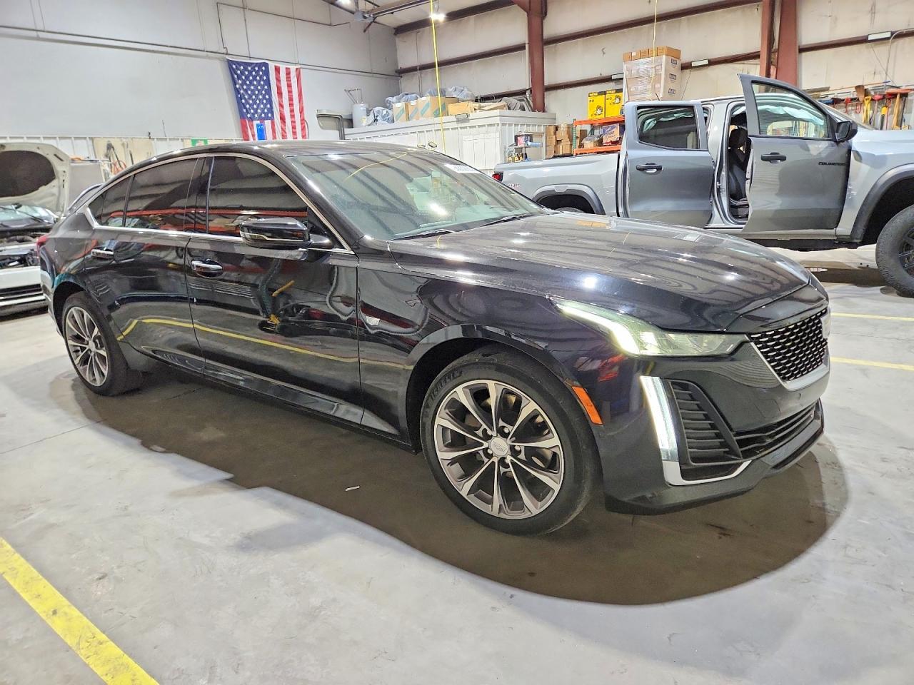 2022 Cadillac Ct5 Premium Luxury - Image 4