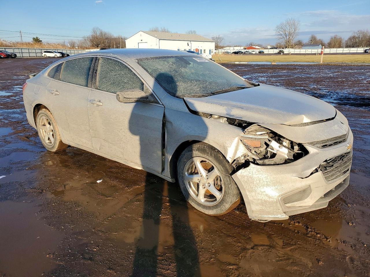 2017 Chevrolet Malibu Ls - Фото 4