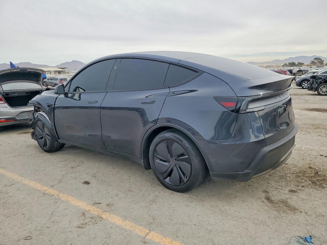 2026 Tesla Model Y - Image 2