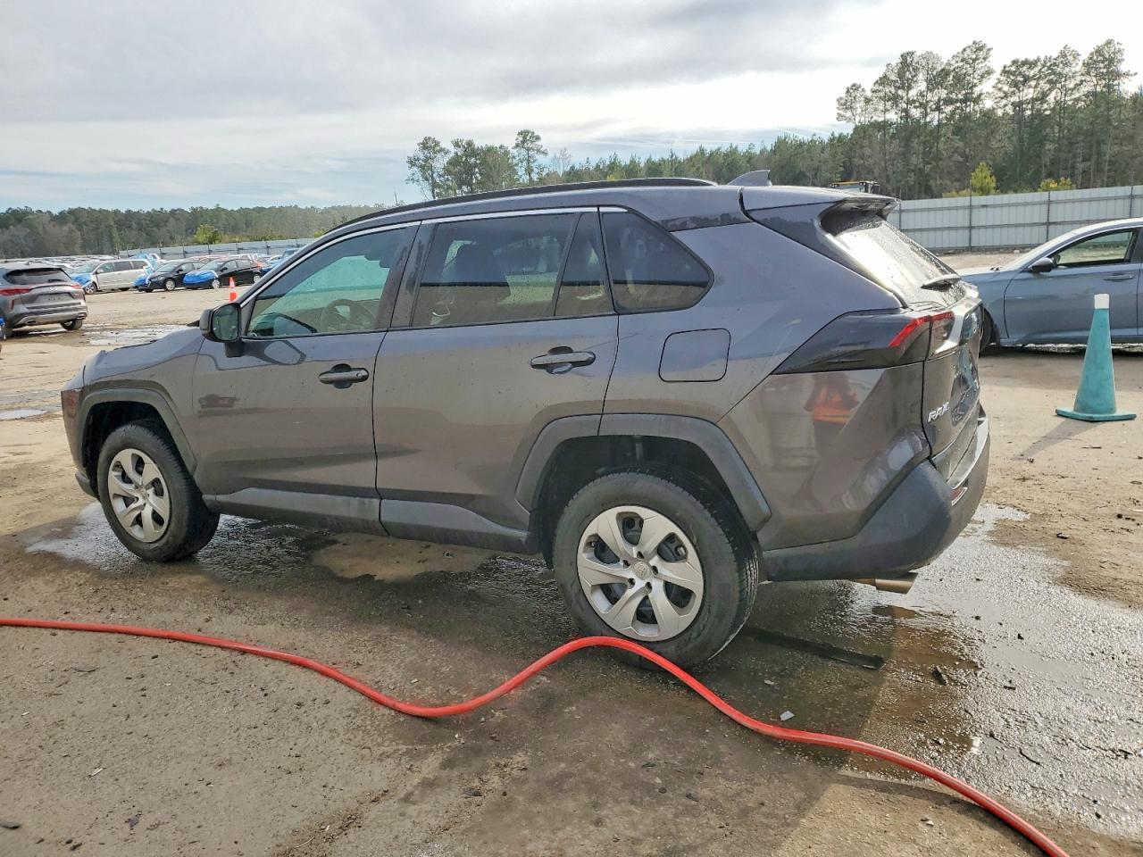 2019 Toyota Rav4 Le - Фото 2