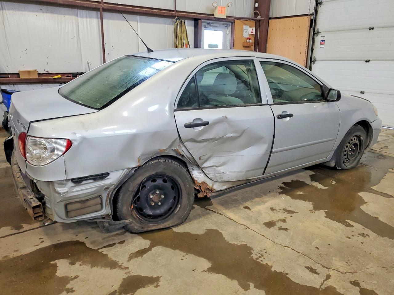 2005 Toyota Corolla Ce - Фото 3