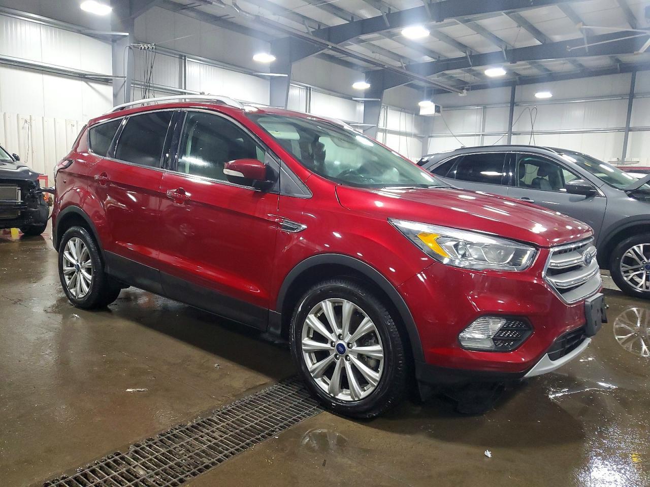 2017 Ford Escape Titanium - Фото 4