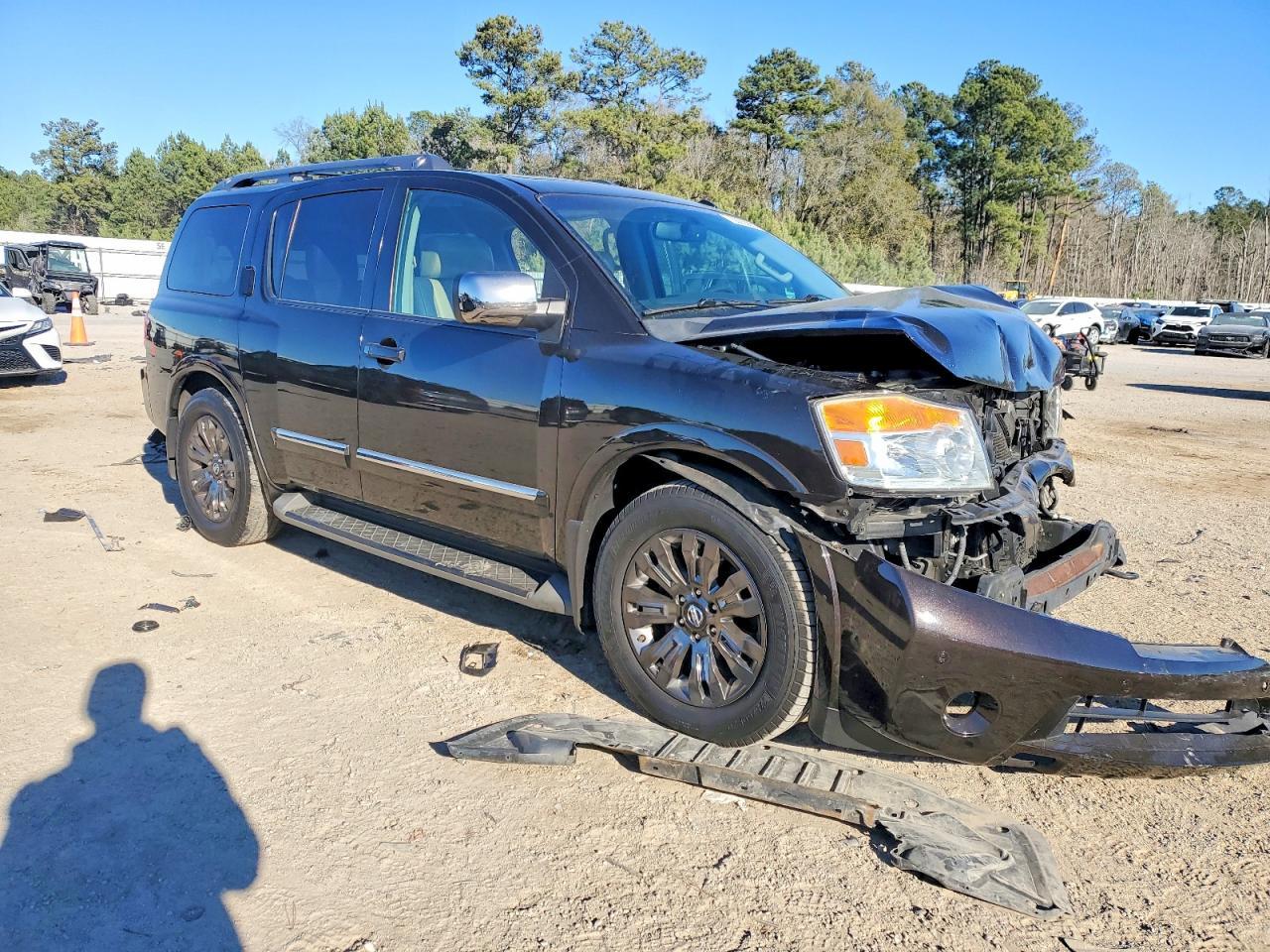 2015 Nissan Armada Platinum - Image 4