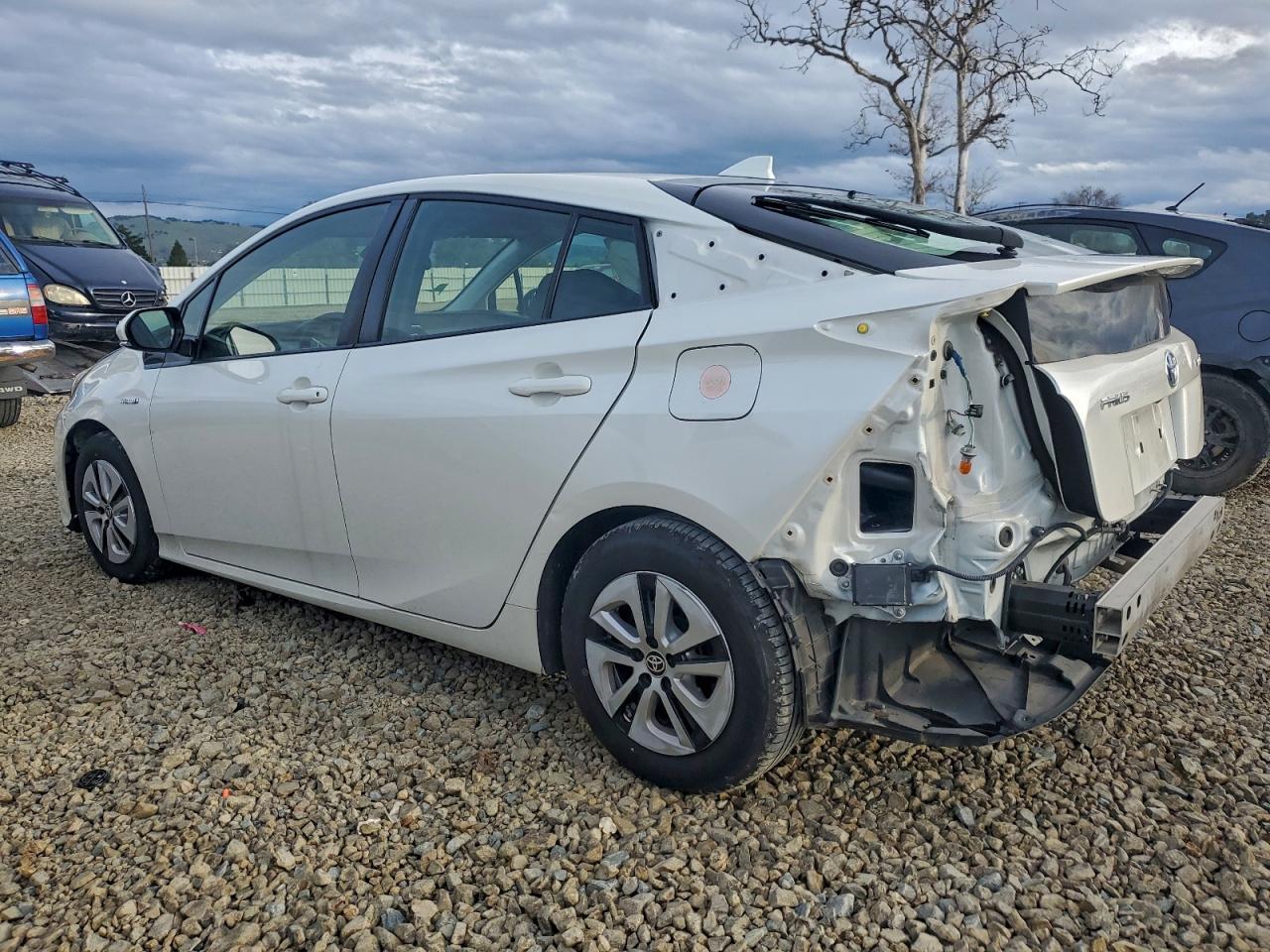 2018 Toyota Prius - Фото 2