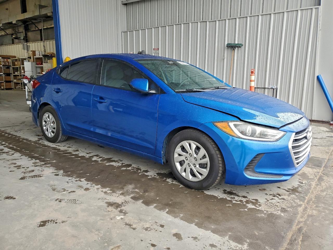 2017 Hyundai Elantra Se - Фото 4