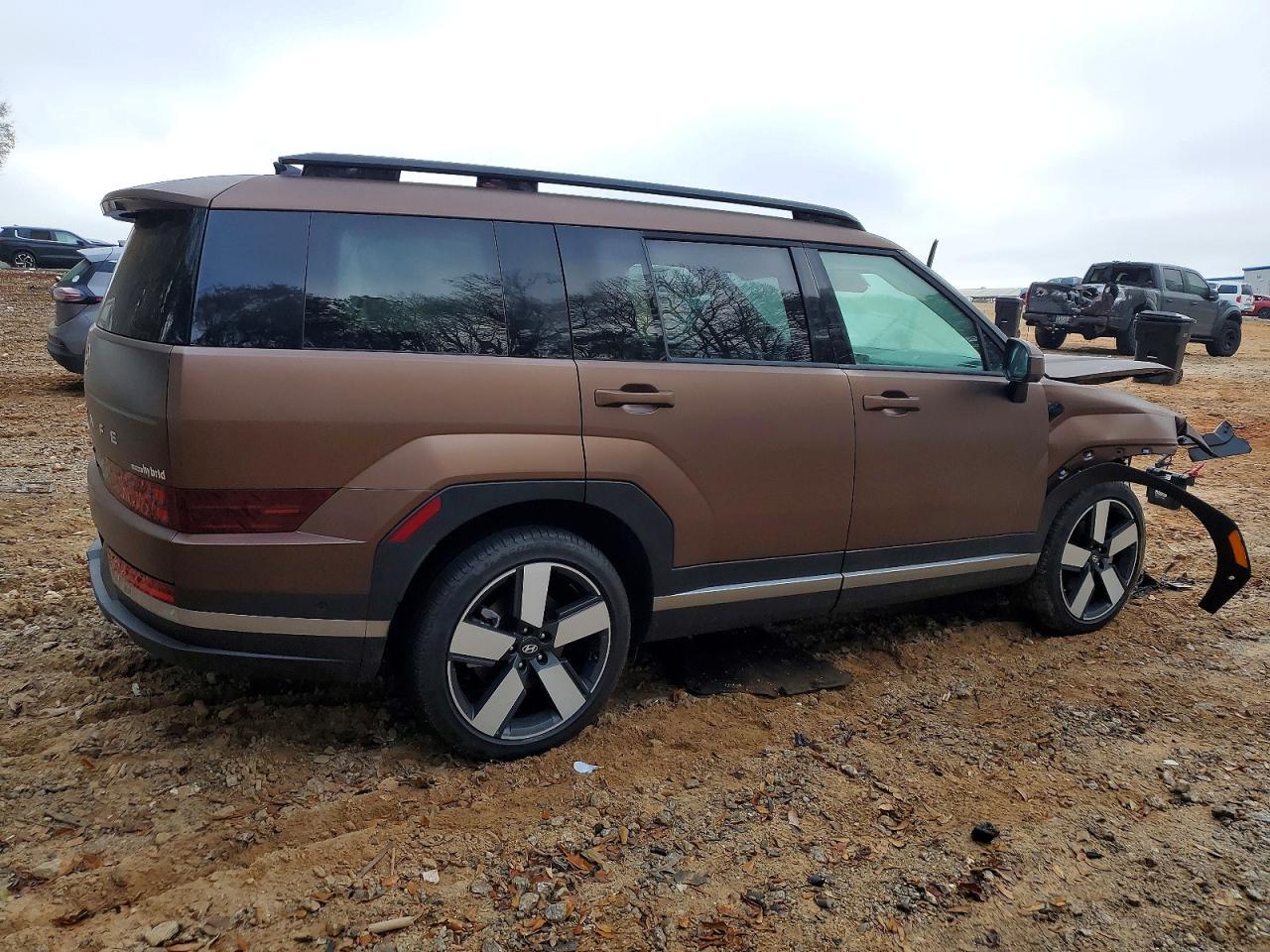 2024 Hyundai Santa Fe - Image 3