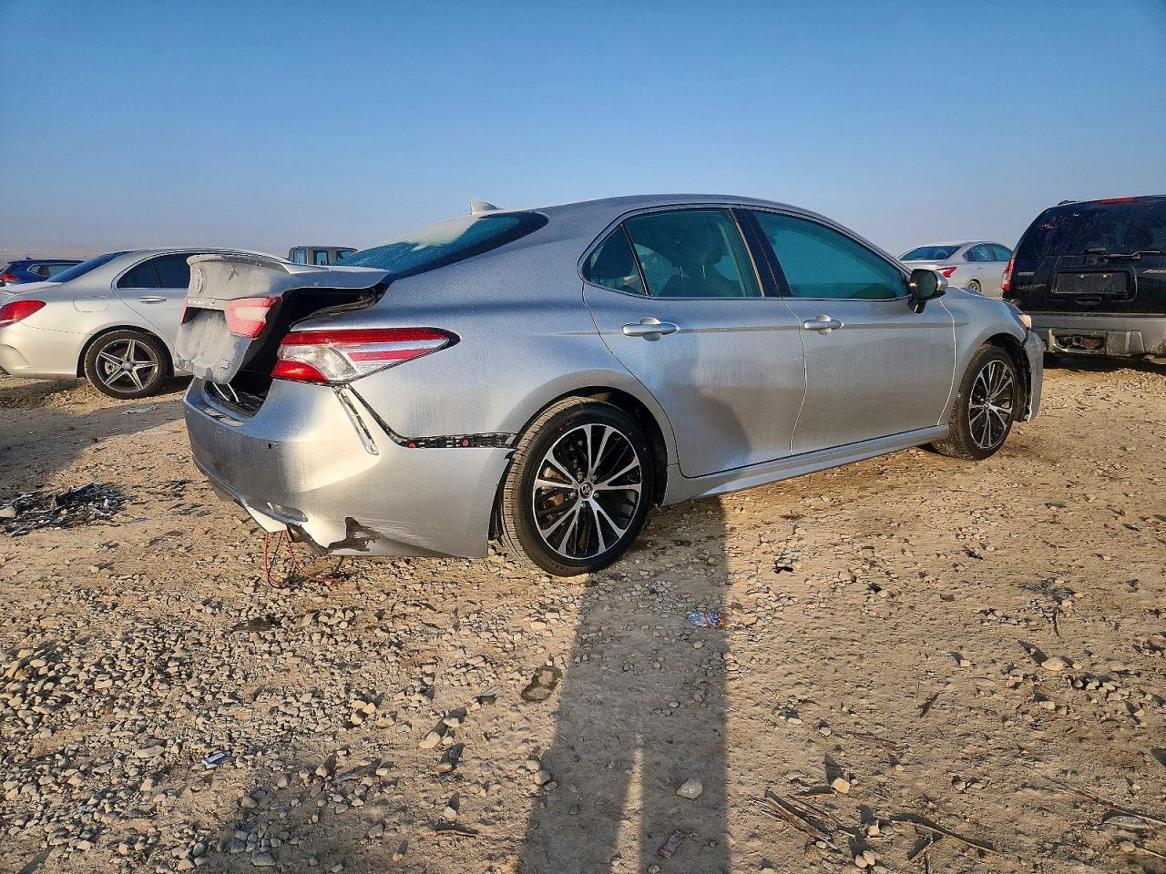 2019 Toyota Camry L - Image 3