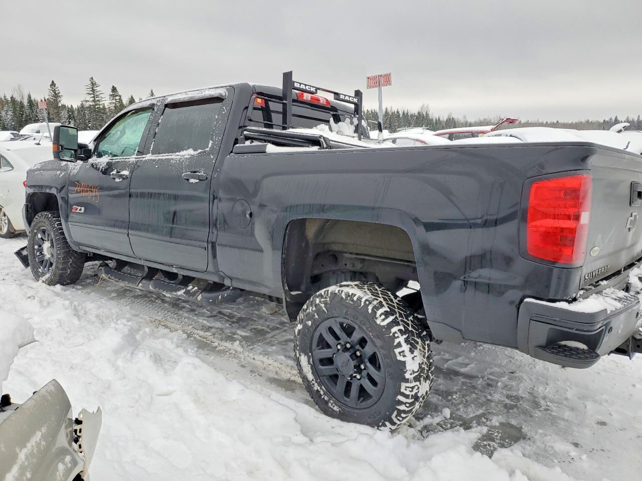 2018 Chevrolet Silverado 2500 Hd Lt - Image 2