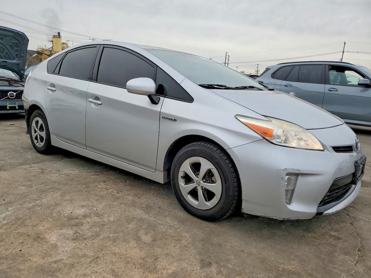 2015 Toyota Prius - Фото 4