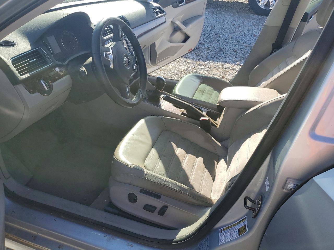 2013 Volkswagen Passat Sel - Фото 7