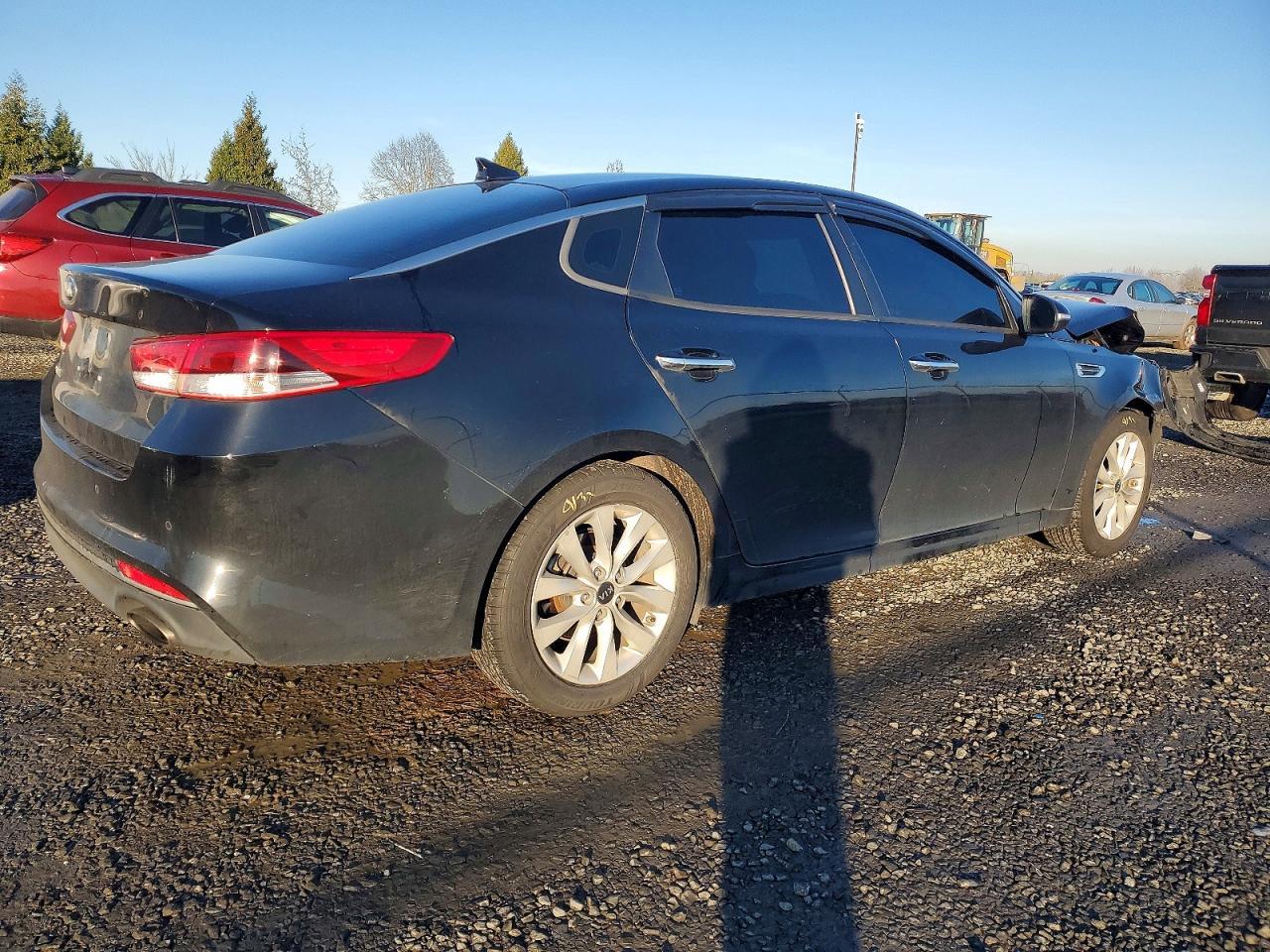 2018 Kia Optima Lx - Image 3