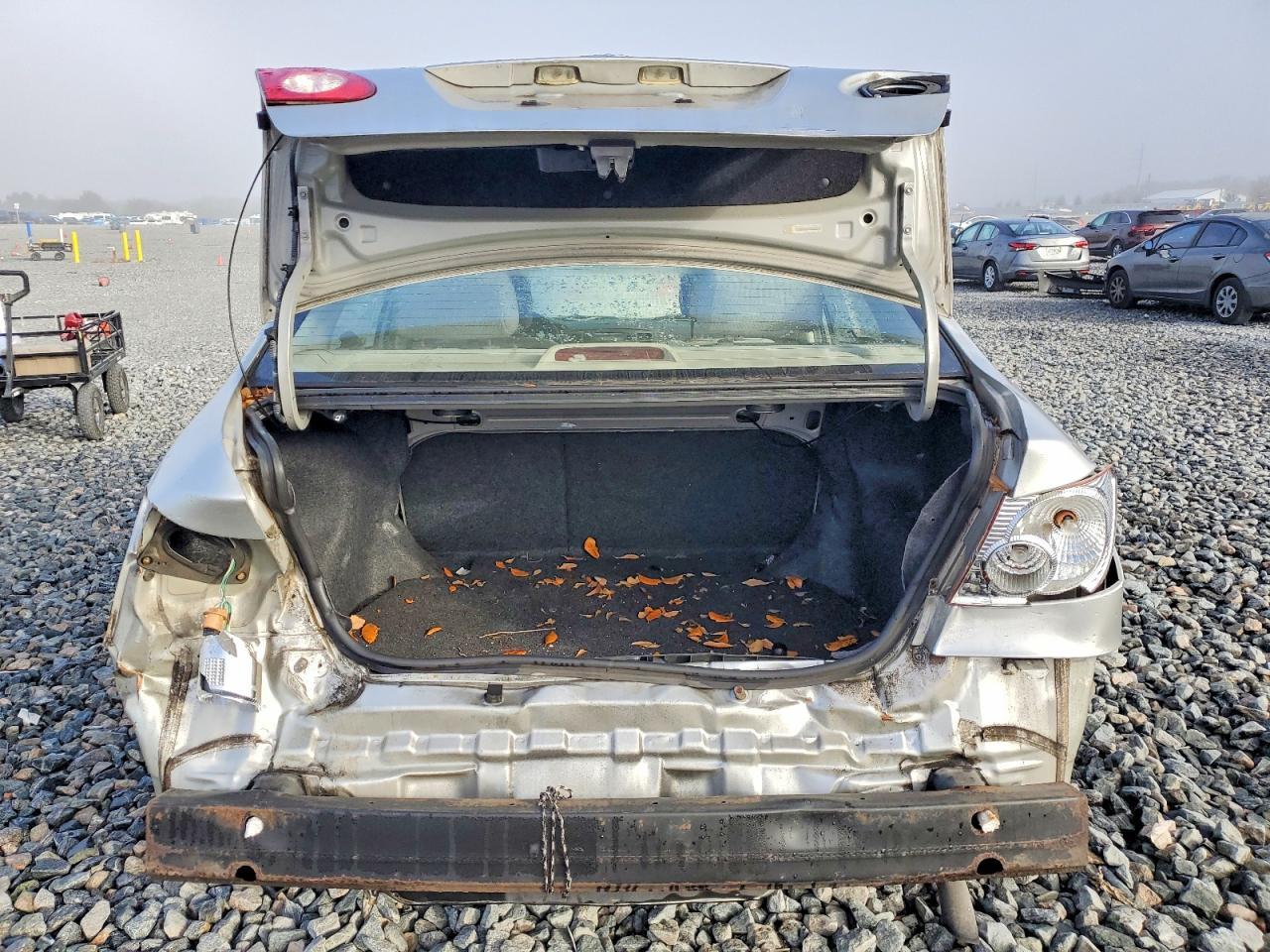 2003 Toyota Corolla Ce - Image 6