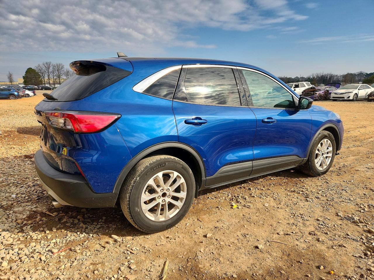 2022 Ford Escape Se - Image 3