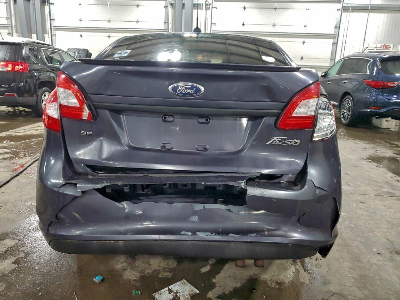 2012 Ford Fiesta Se - Image 6