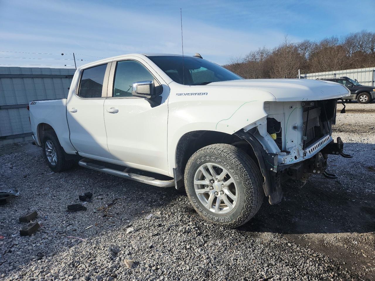 2020 Chevrolet Silverado K1500 Lt - Image 4