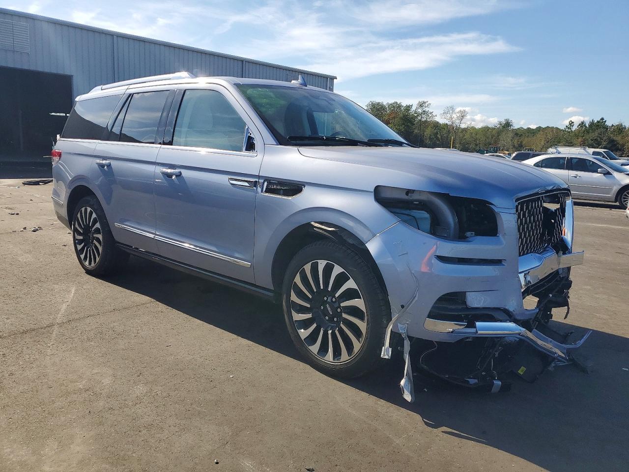 2024 Lincoln Navigator Black Label - Image 4