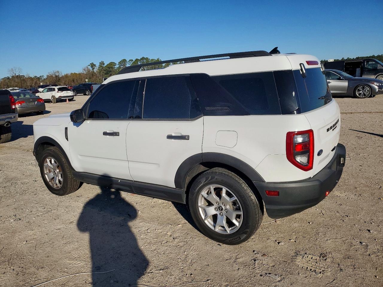 2021 Ford Bronco Sport - Image 2
