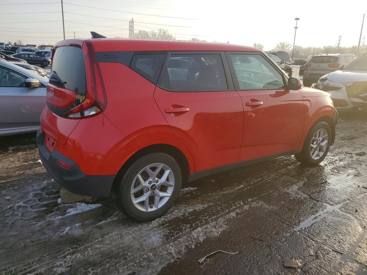 2022 Kia Soul Lx - Фото 3
