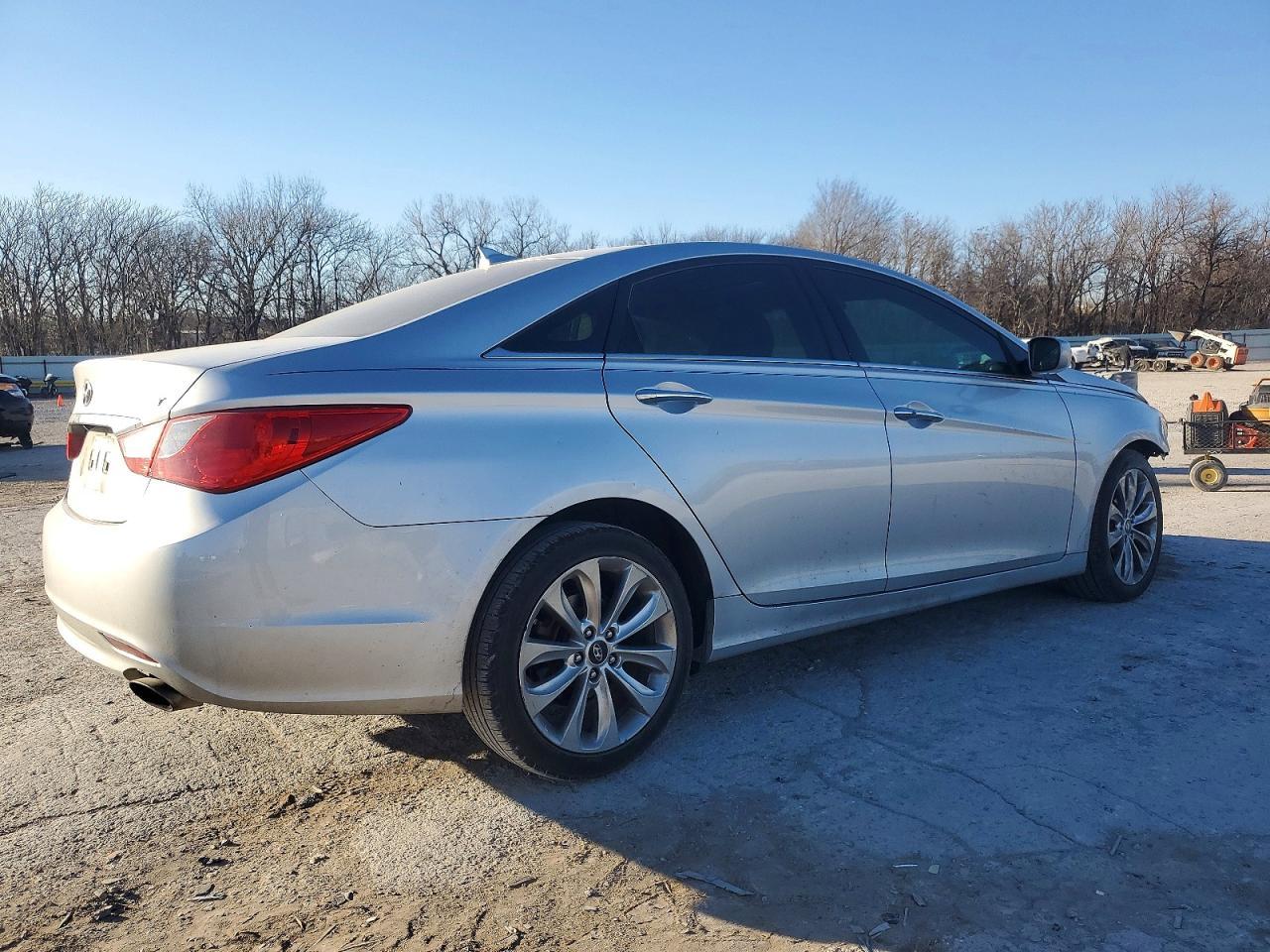 2012 Hyundai Sonata Se - Фото 3