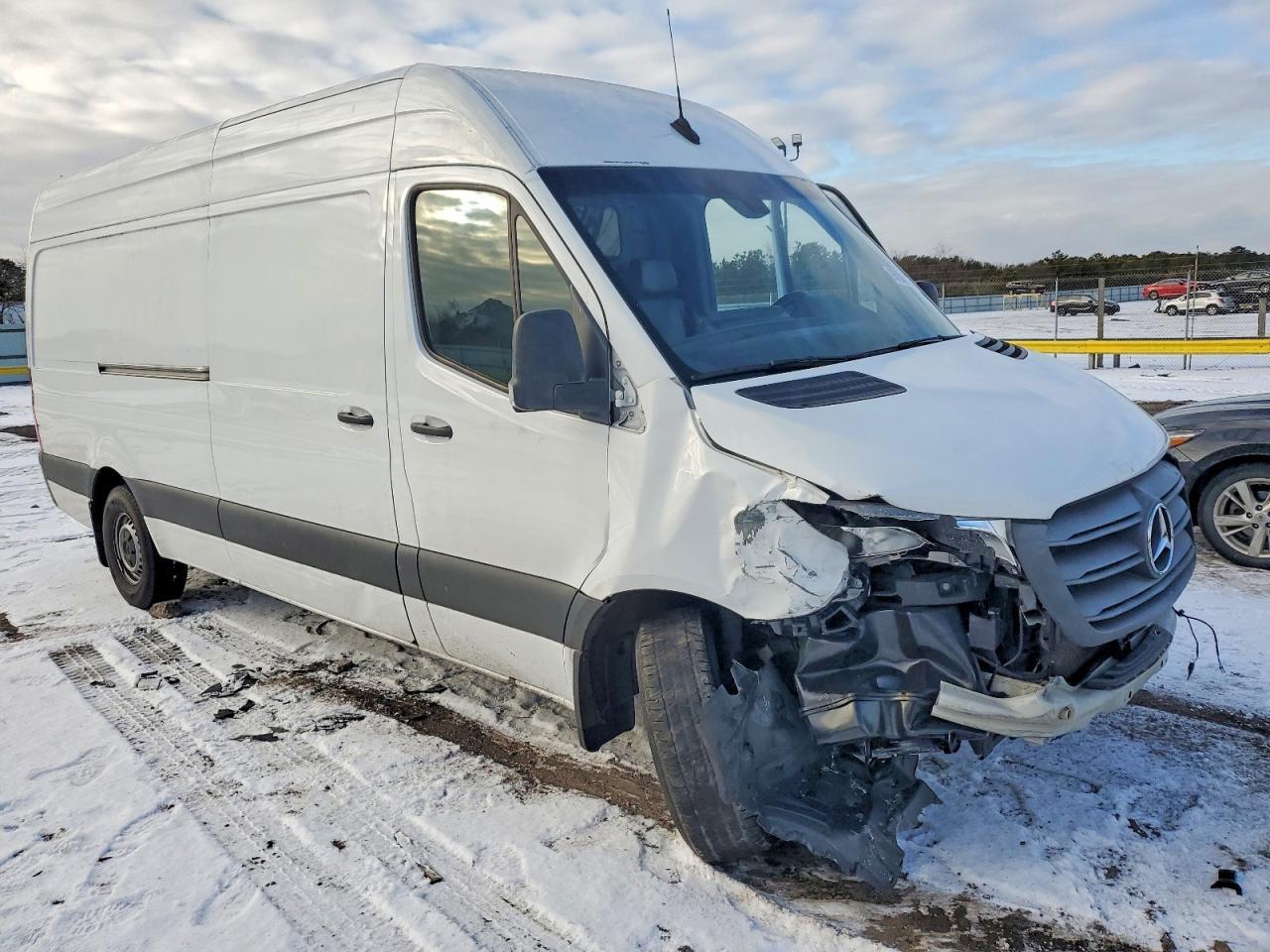 2023 Mercedes Benz Sprinter 2500 (Vs30) Delivery Van - Image 4