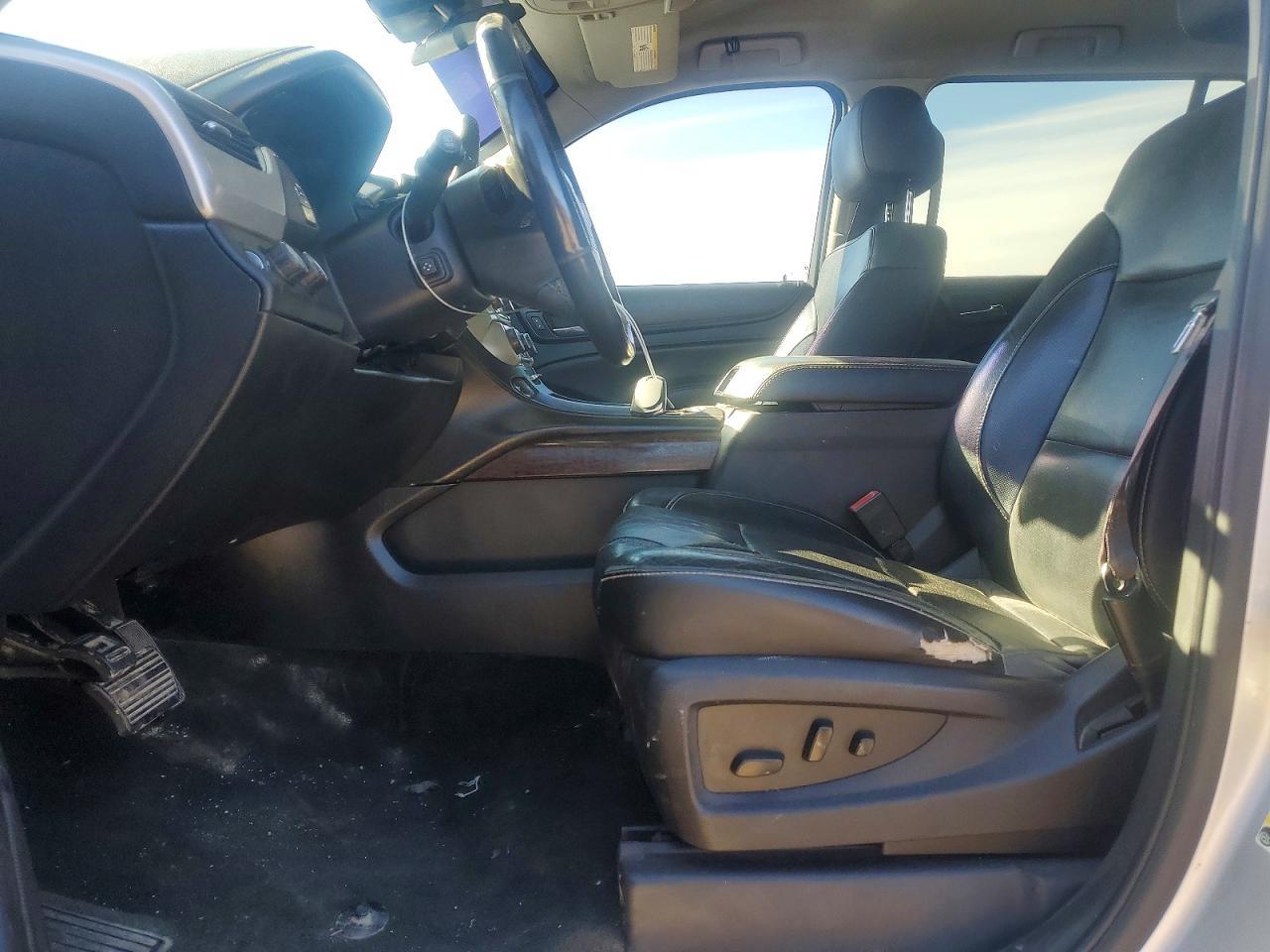 2017 GMC Yukon Xl K1500 Slt - Image 7