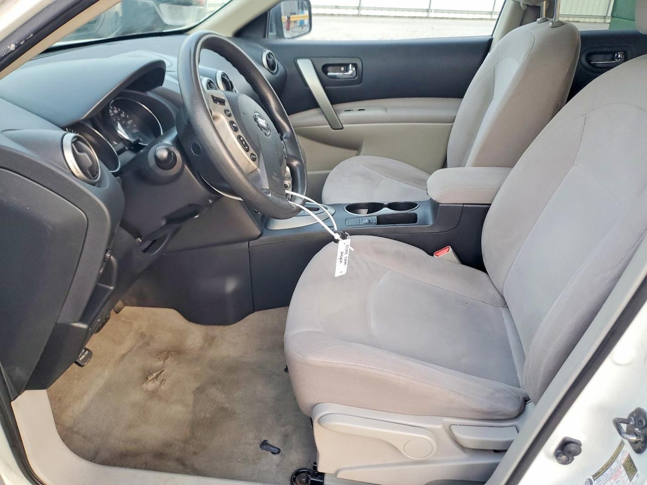 2013 Nissan Rogue S - Image 7