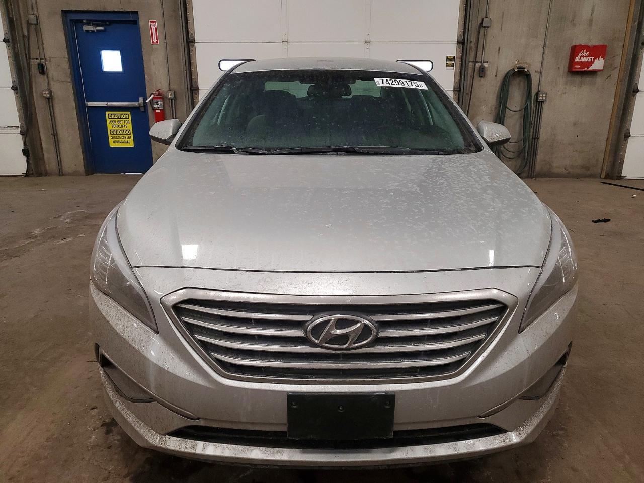 2017 Hyundai Sonata Se - Фото 5