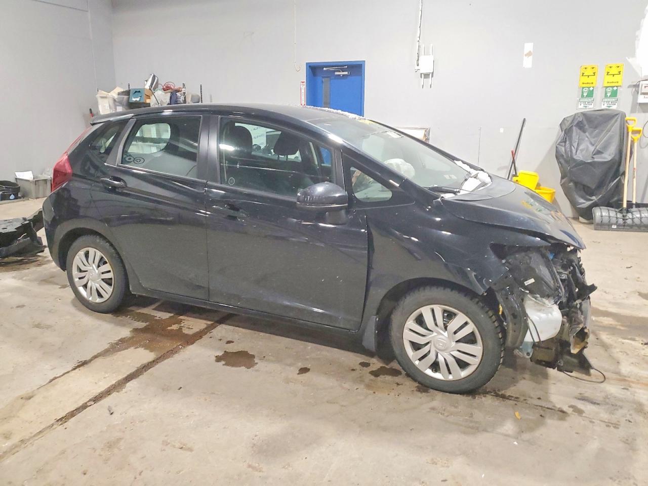 2015 Honda Fit Lx 5Dr - Фото 4