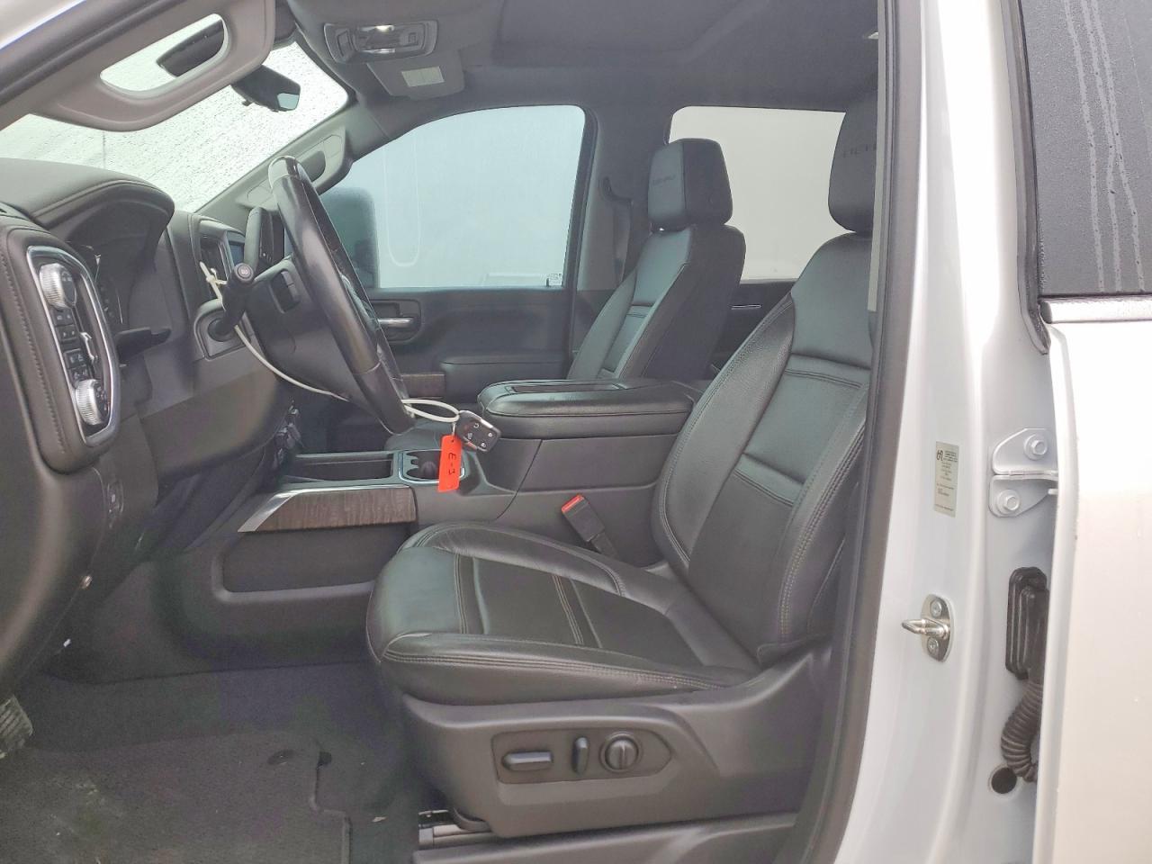 2022 GMC Sierra K2500 Denali - Image 7
