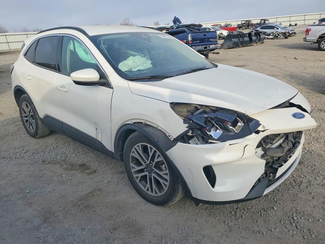 2020 Ford Escape Sel - Image 4