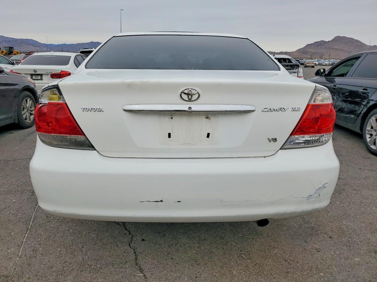 2005 Toyota Camry - Фото 6