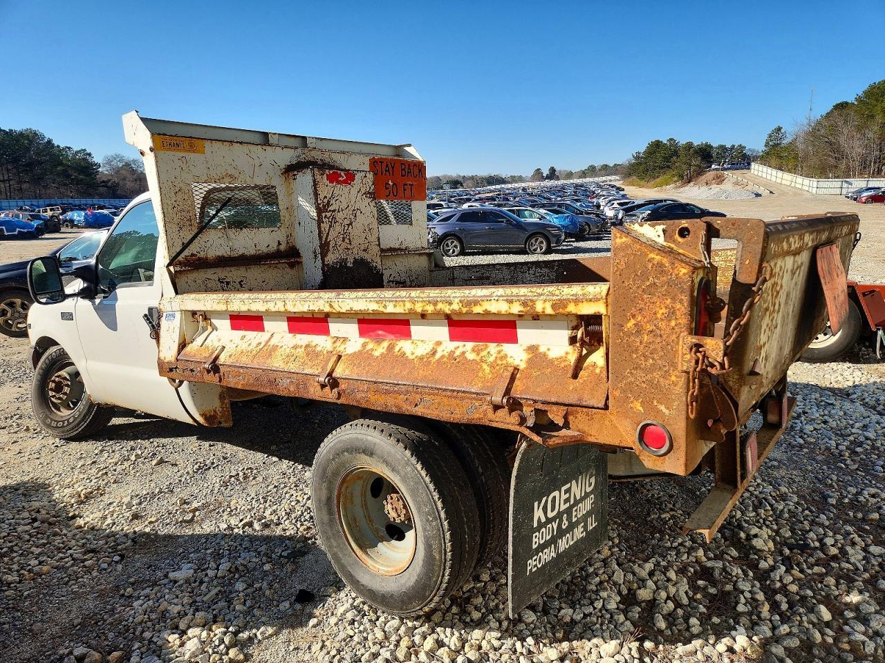 2001 Ford F350 Super Duty Dump Truck - Фото 2
