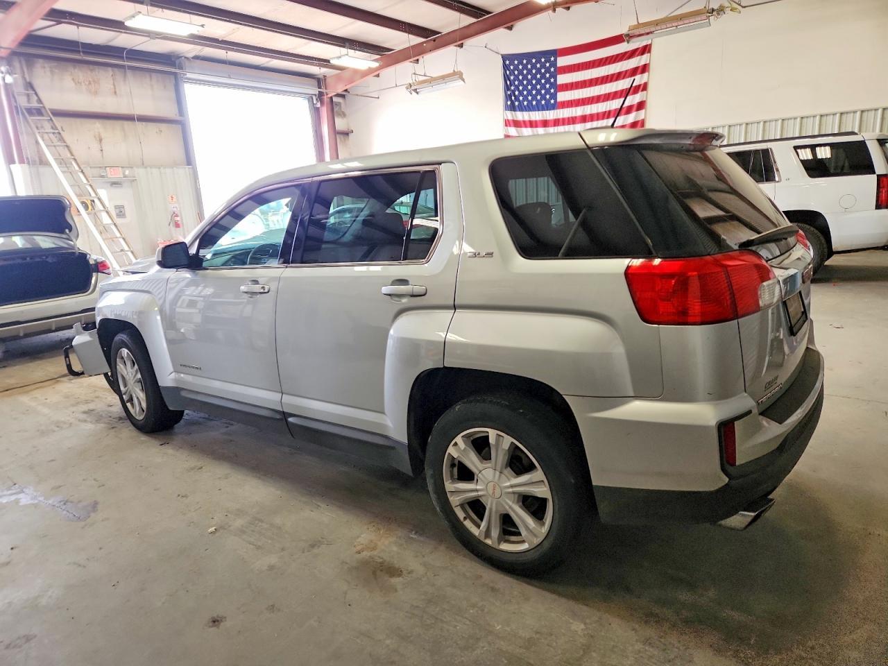 2017 GMC Terrain Sle - Фото 2