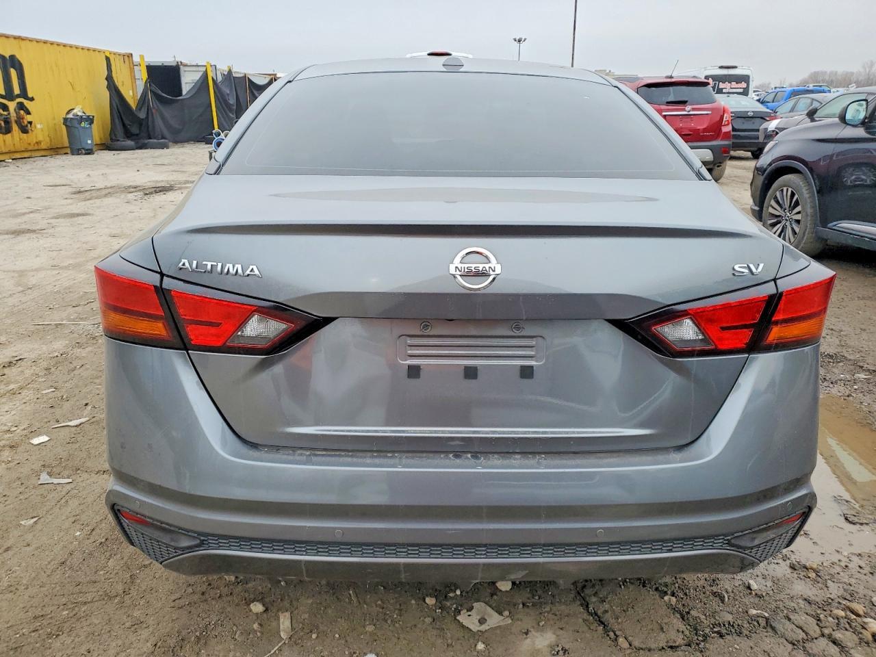 2022 Niss Altima 2.5 Sv - Image 6