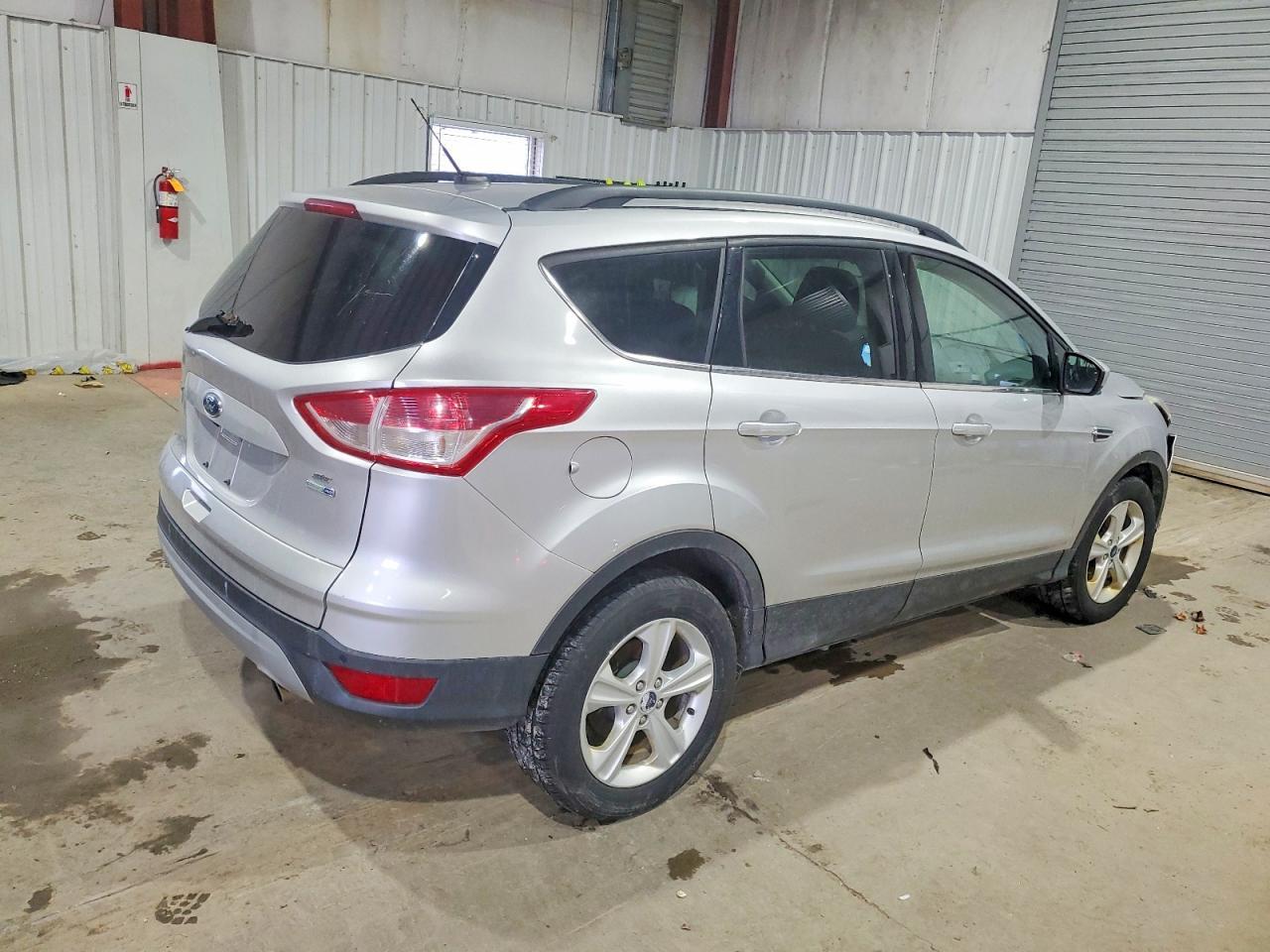 2016 Ford Escape Se - Фото 3