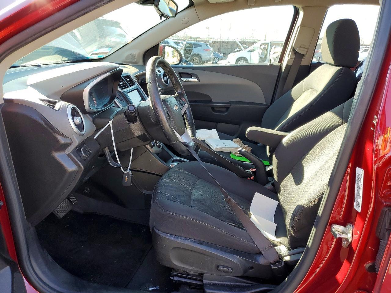 2018 Chevrolet Sonic Lt - Фото 7