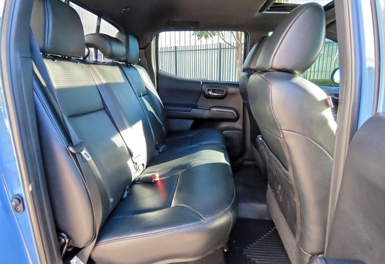 2019 Toyota Tacoma Double Cab - Image 6