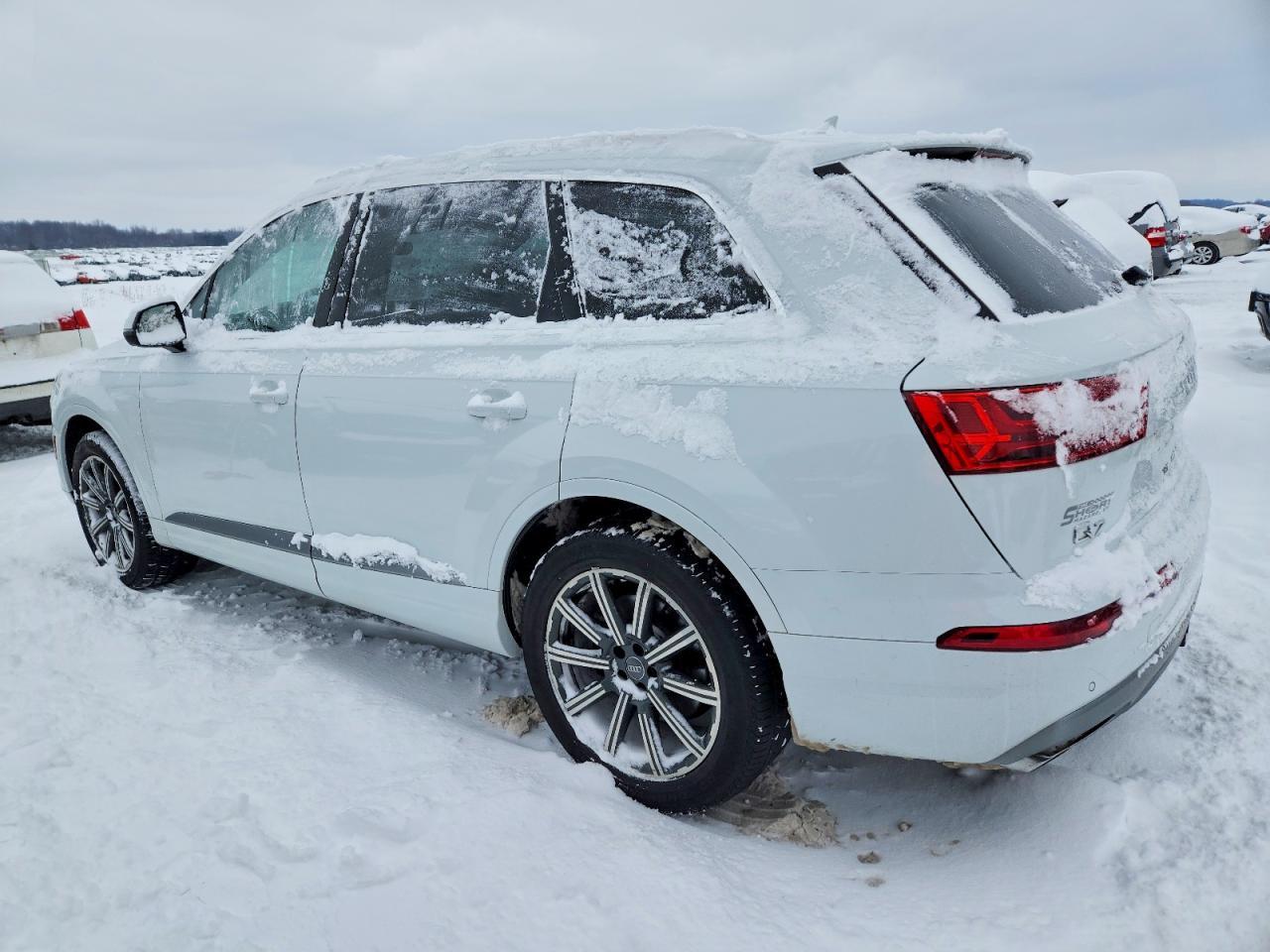 2017 Audi Q7 Premium Plus - Фото 2