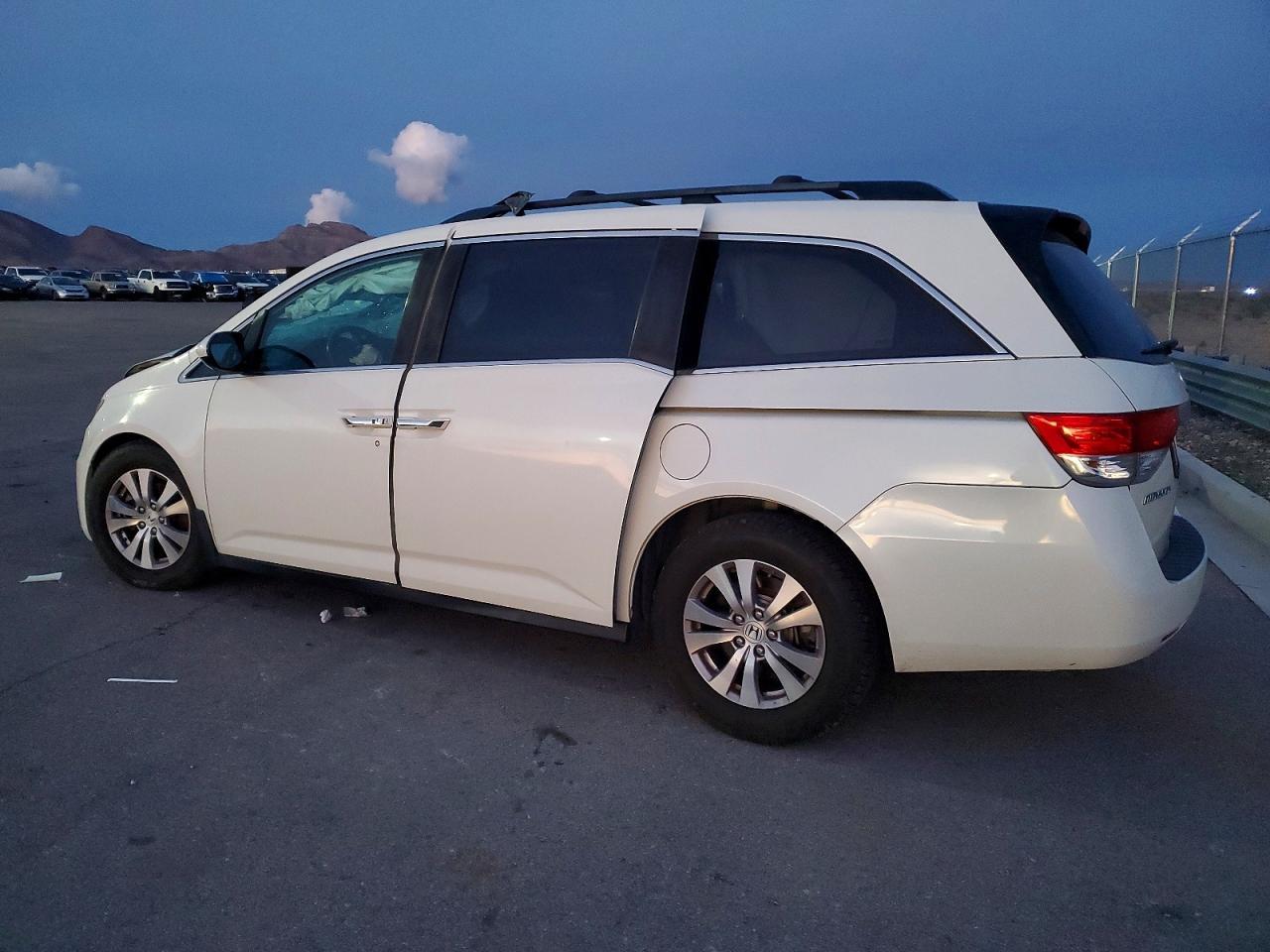 2016 Honda Odyssey Exl - Фото 2