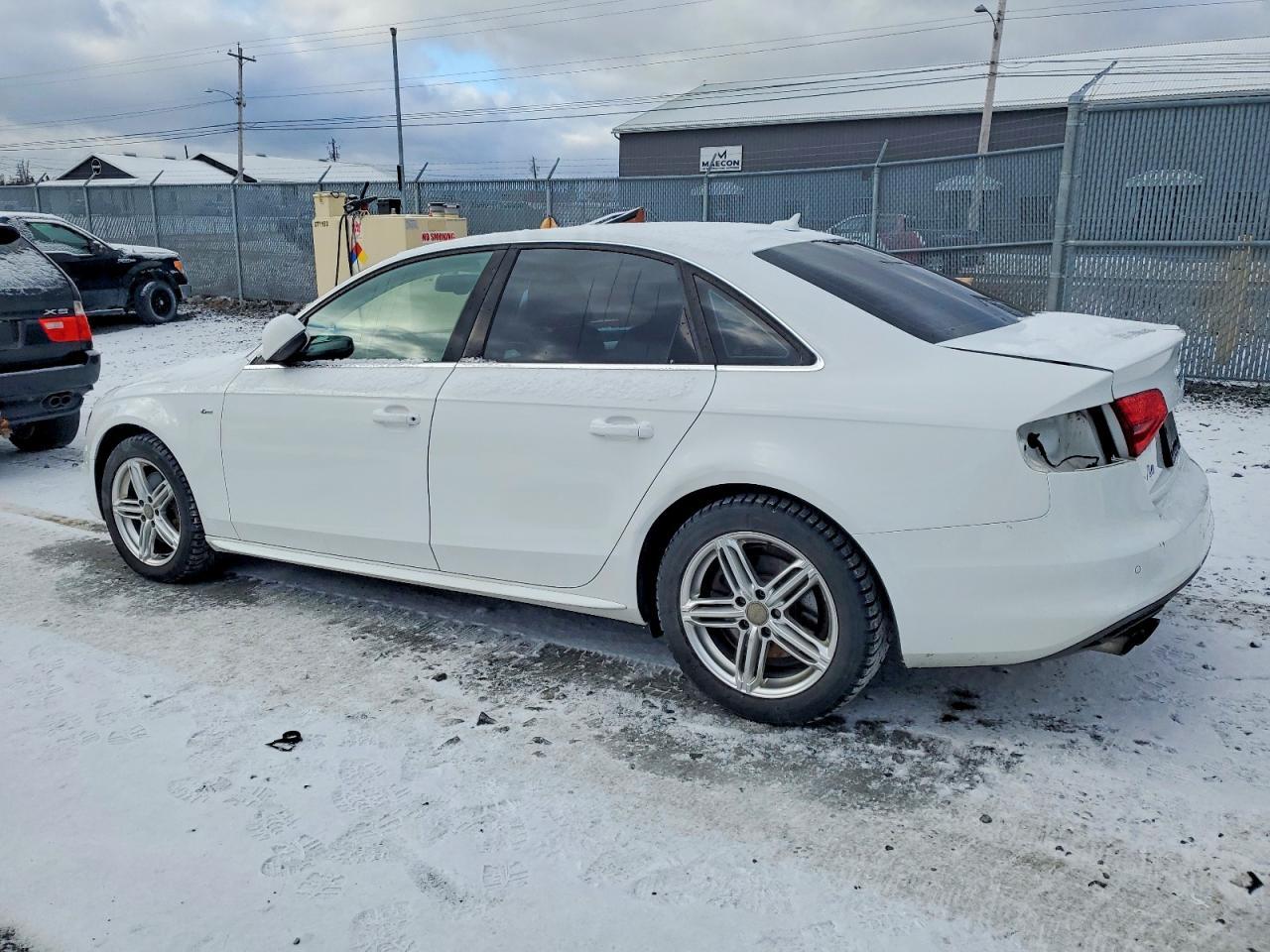 2015 Audi A4 Premium Plus - Фото 2