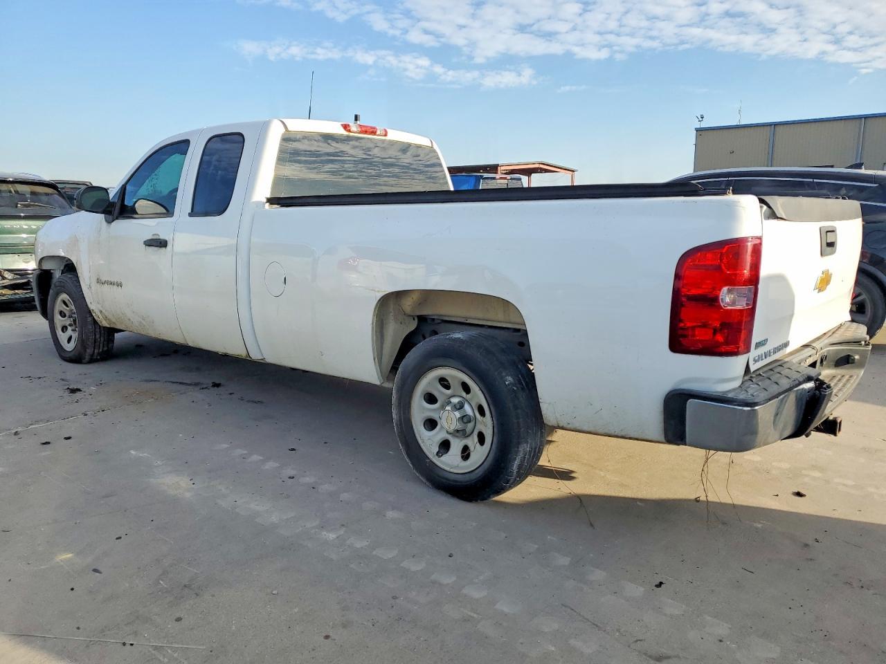 2013 Chev Silverado C1500 - Фото 2